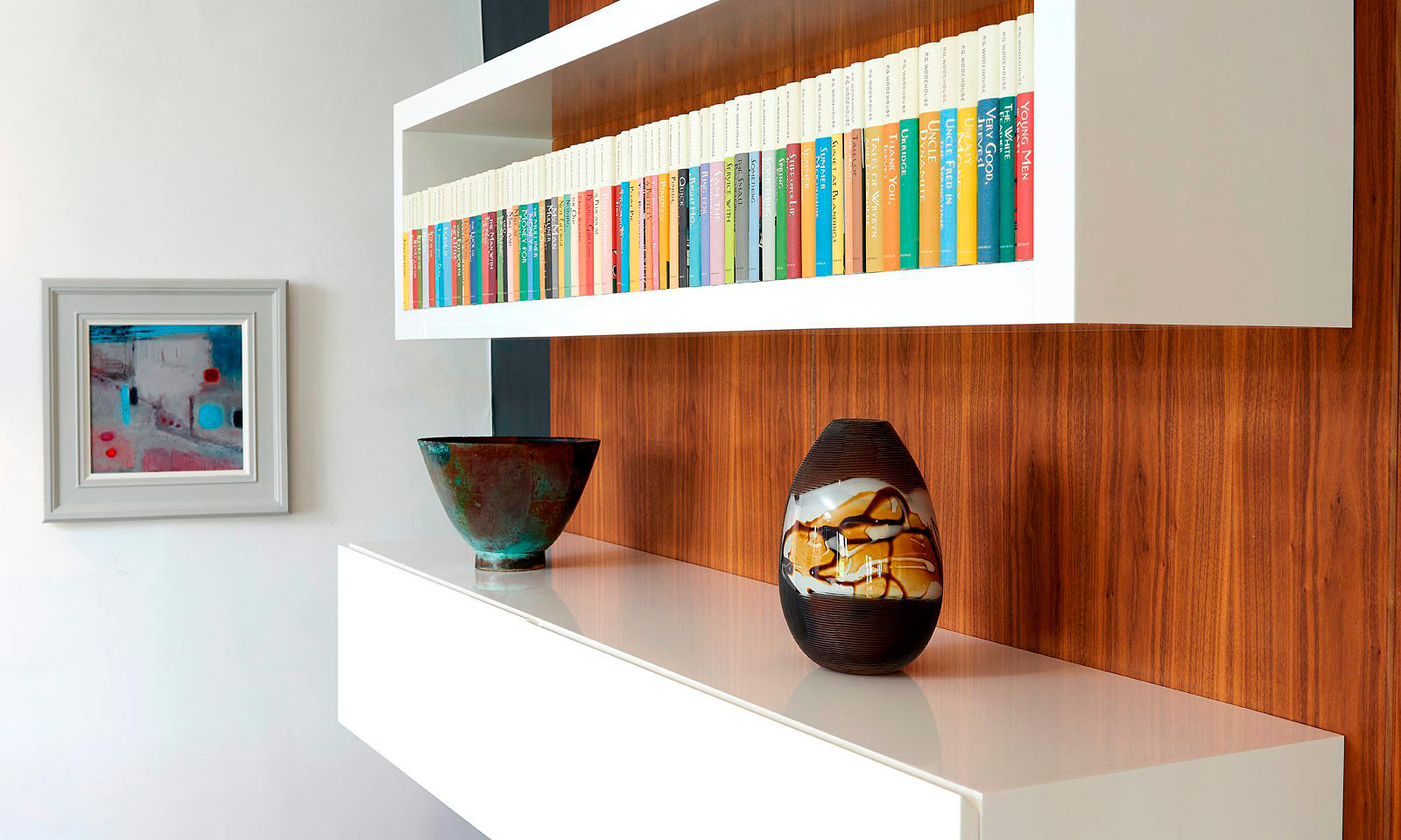 Parapan Floating Shelves