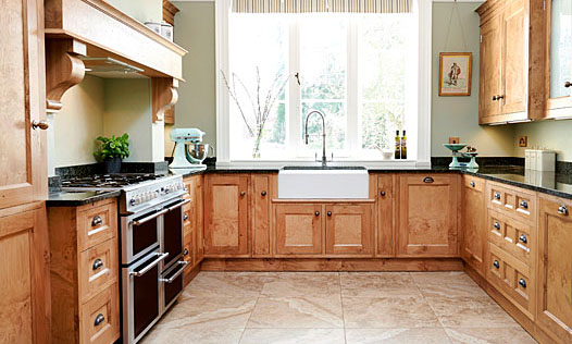 The Pantiles | A bespoke, handmade, oak cluster veneered, traditional shaker kitchen, designed and installed by Mounts Hill. (Taylor made, bespoke kitchens, fitted in Kent, Sussex & Greater London).